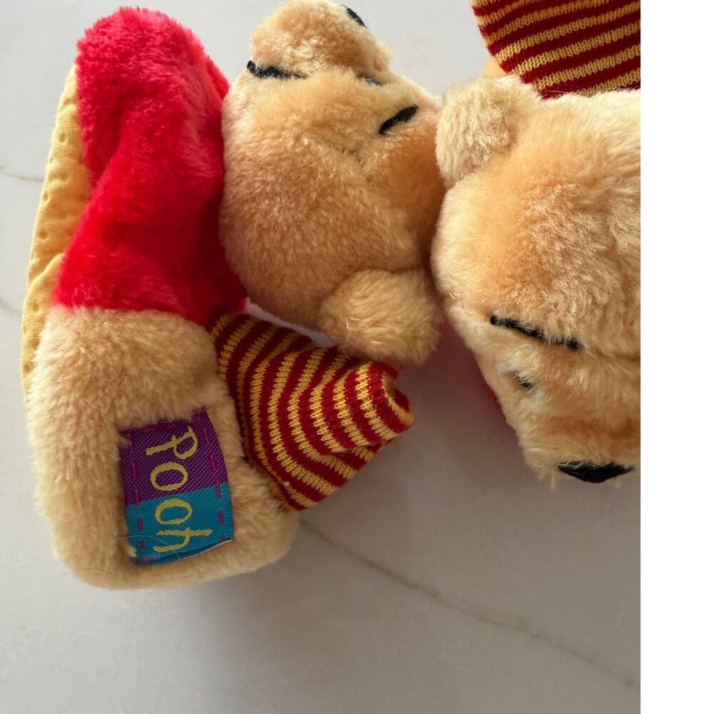 Vintage Disney Pooh Bear Plush Slippers toddler size 5/6